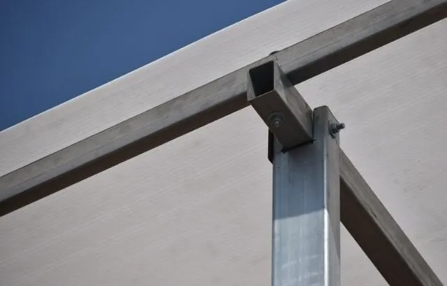 Can You Walk on Polycarbonate Roofing?