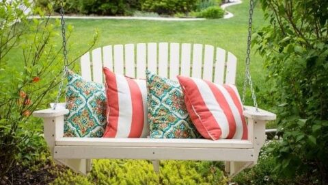 How to Stop a Porch Swing From Squeaking