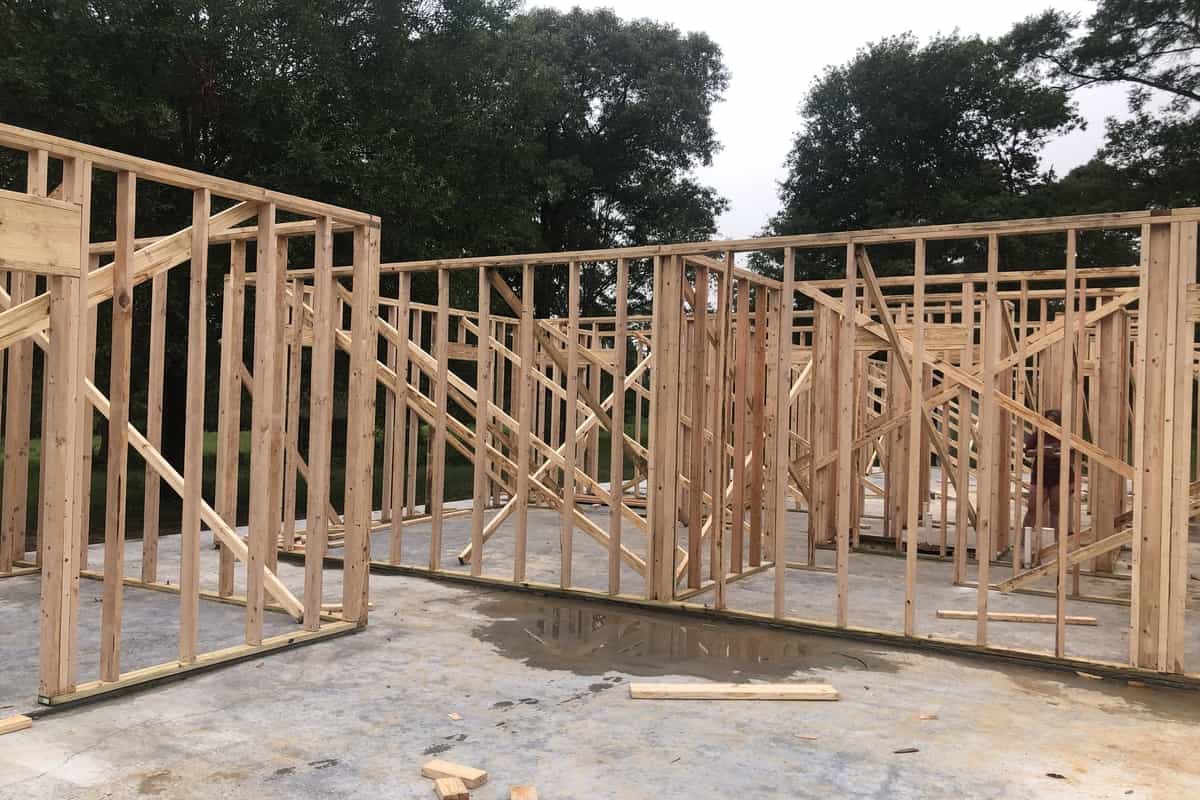 How To Frame a Wall on a Sloped Floor (5 Steps) Home Efficiency Guide