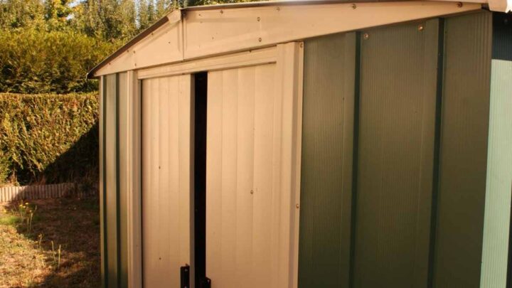 Should Metal Sheds Be Earthed? The Definitive Answer